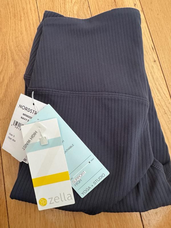 Review Thumbnail Image 0 240803053