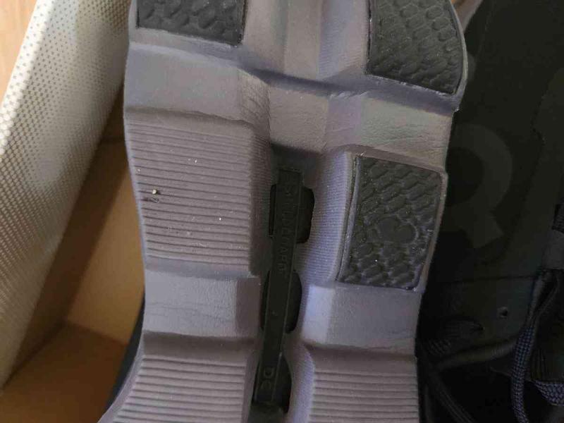 Customer photo for "They send me returned shoes"