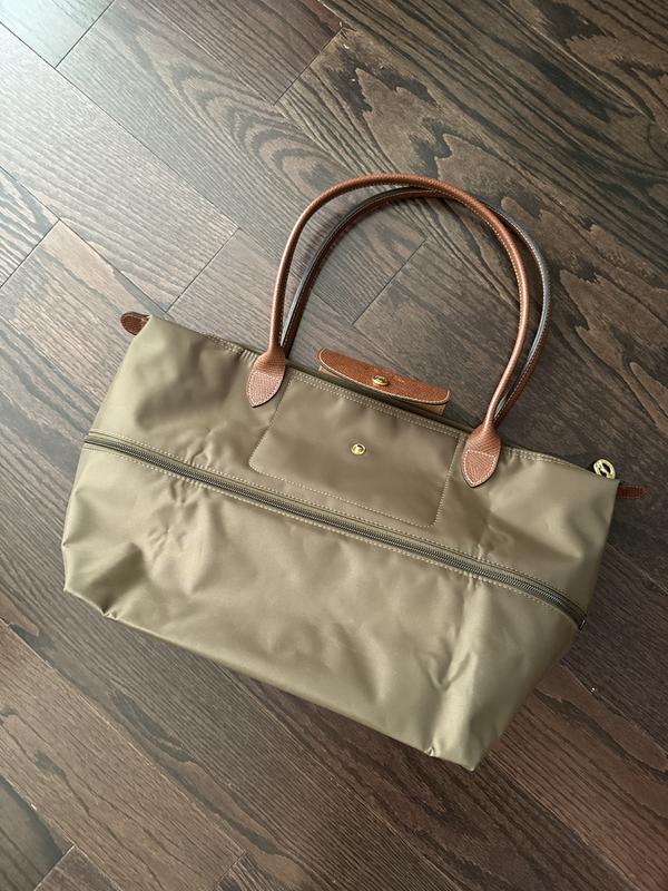 Review Thumbnail Image 0 235100689