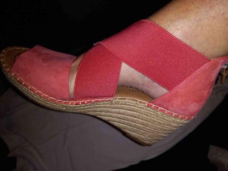 Review Thumbnail Image 0 217302355