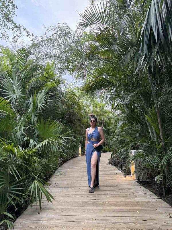 Review Thumbnail Image 0 243234231