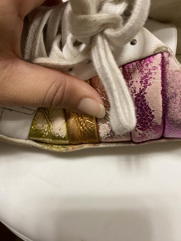 Customer photo for "Horrible sneakers"