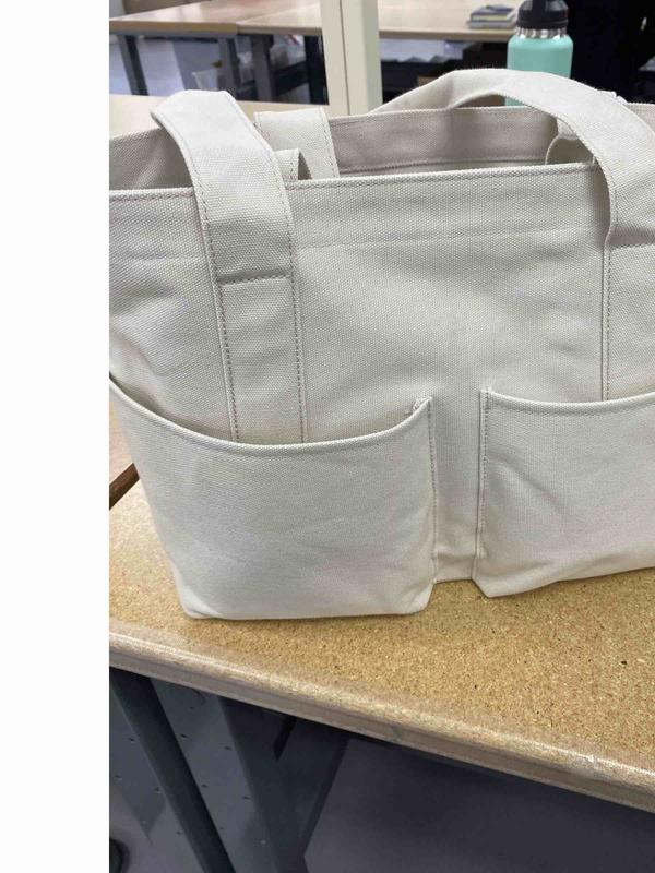 Review Thumbnail Image 0 216043875