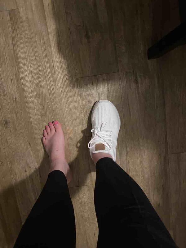 Customer photo for "zero support"