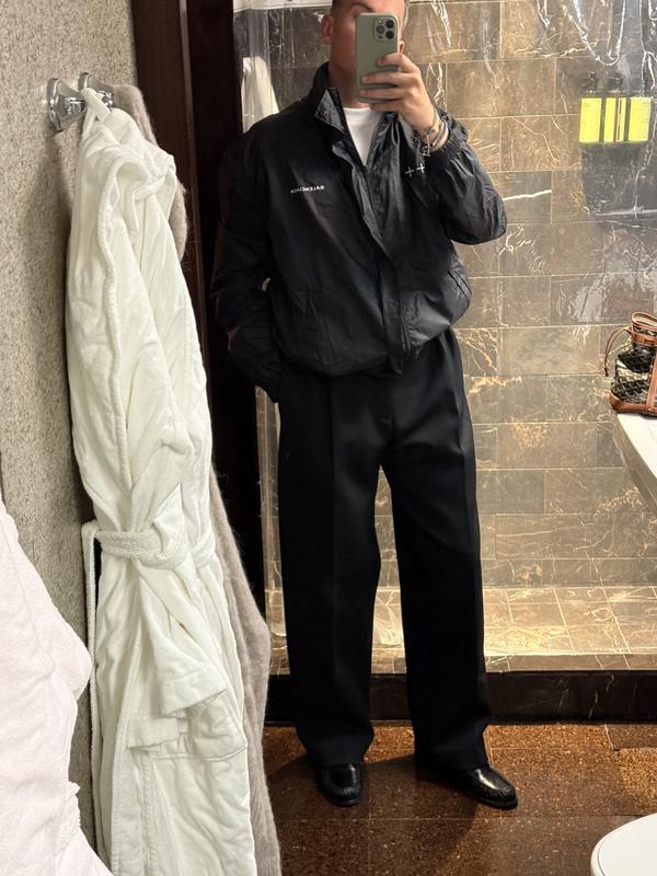 Review Thumbnail Image 0 245772153