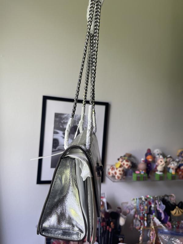 Review Thumbnail Image 0 249754673