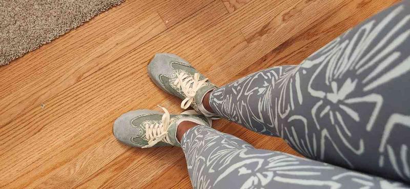 Review Thumbnail Image 0 223372868