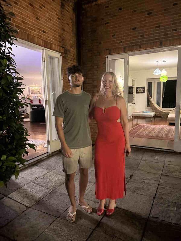 Review Thumbnail Image 0 247345323