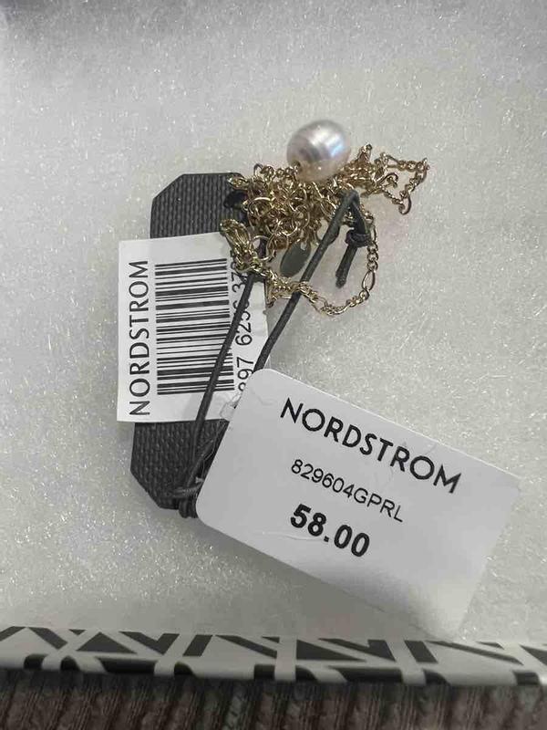 Review Thumbnail Image 0 233651134