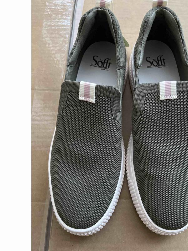 Review Thumbnail Image 1 229765191