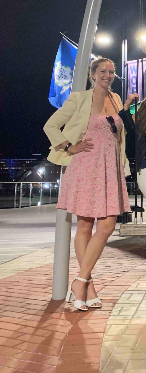 Review Thumbnail Image 0 197403426