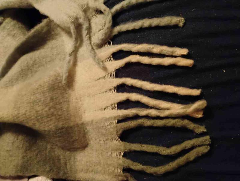 Review Thumbnail Image 1 239890885