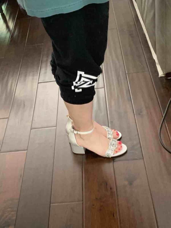 Review Thumbnail Image 0 221018195