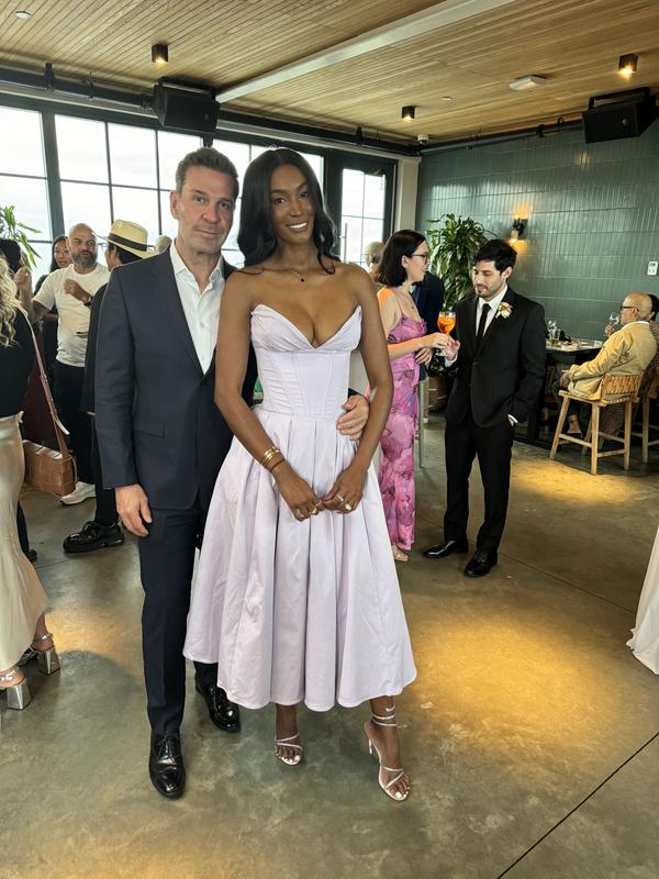 Review Thumbnail Image 0 238107467