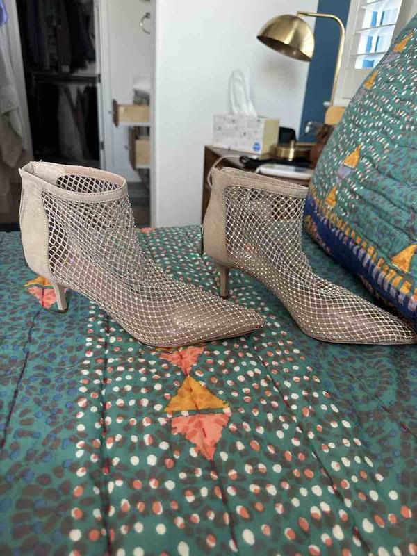 Review Thumbnail Image 1 226991420