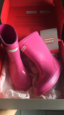 Love these rain boots