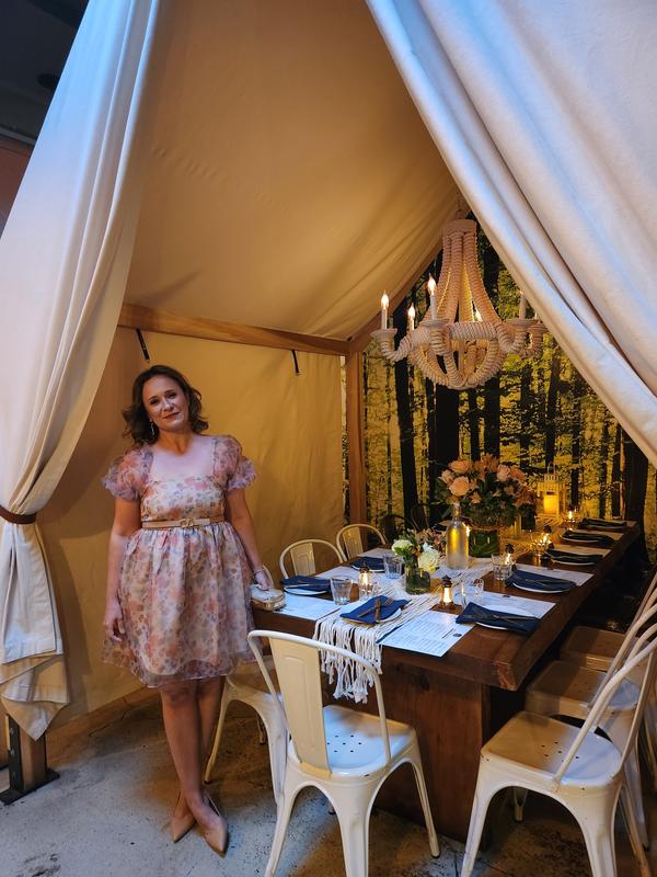 Review Thumbnail Image 1 219785620