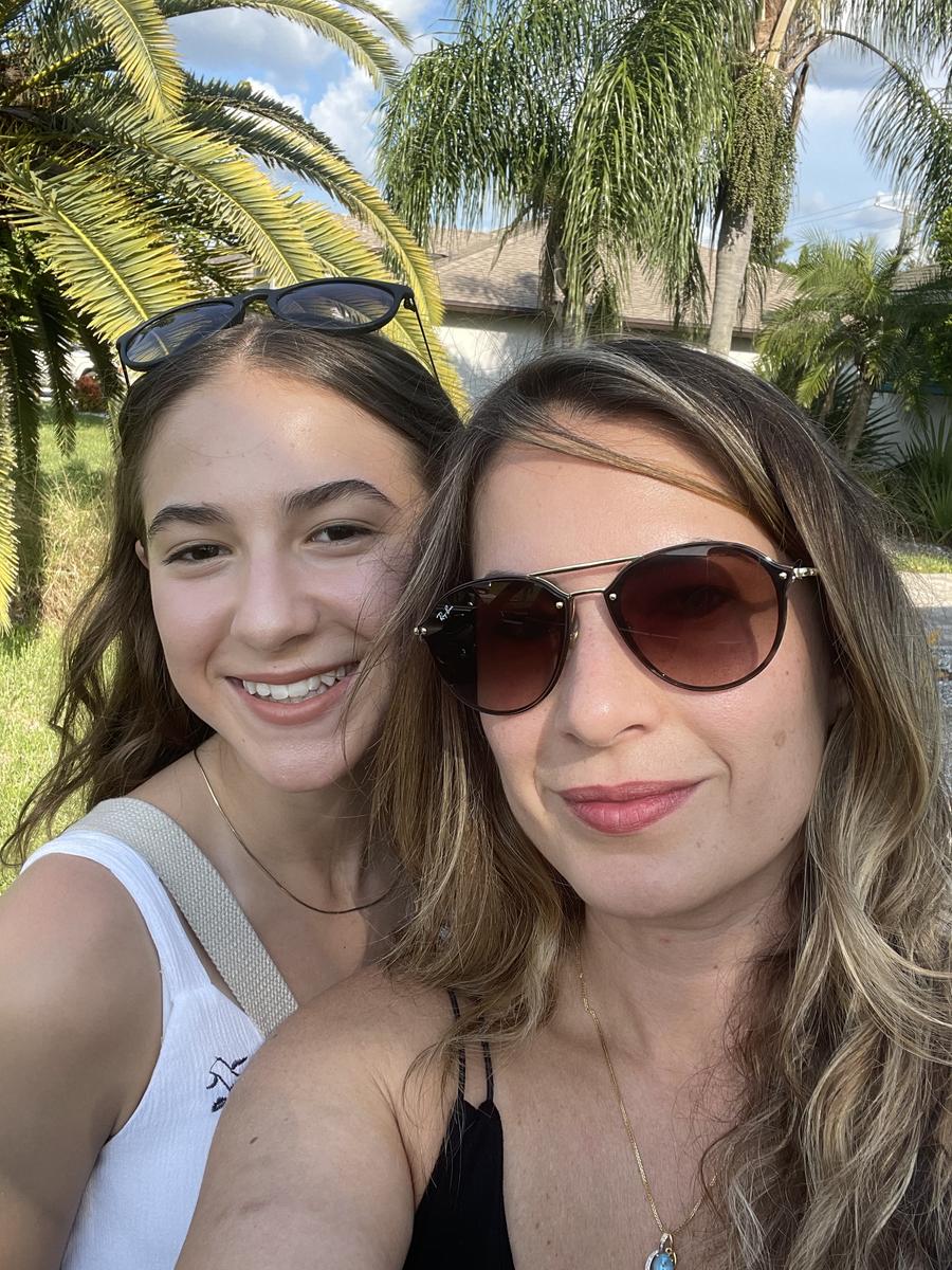 Review Thumbnail Image 0 209700529