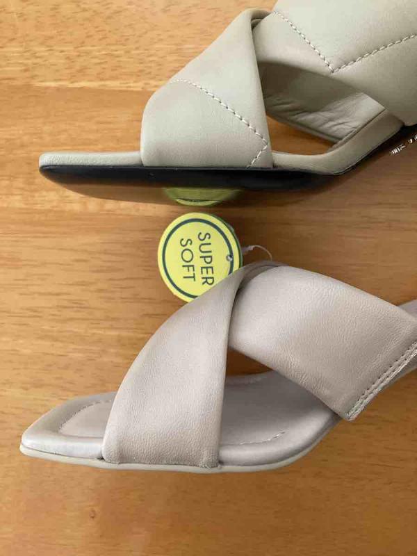 Review Thumbnail Image 0 218311129