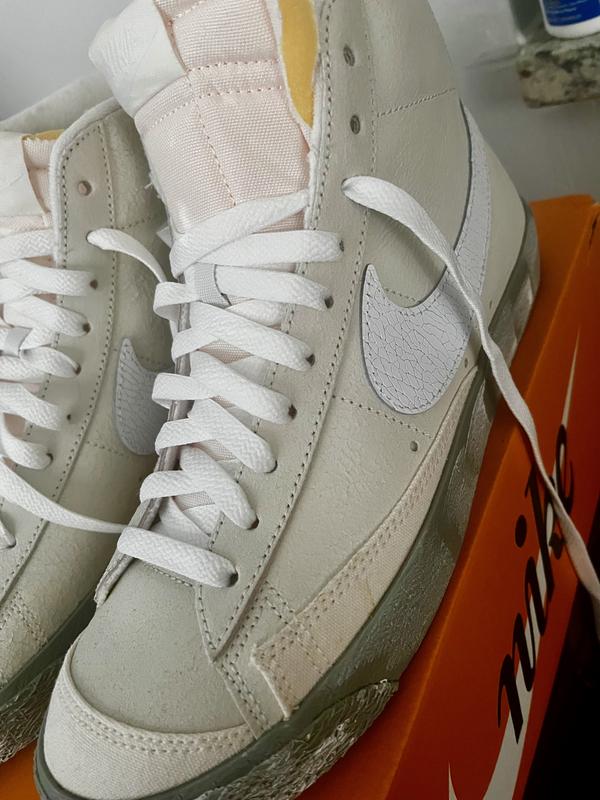 Review Thumbnail Image 0 226882811