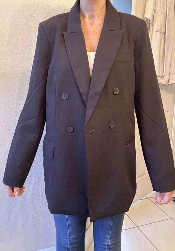 Review Thumbnail Image 0 240784912