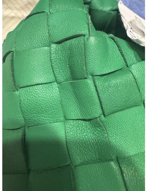 Customer photo for ""When it's too good to be true, it usually is.""
