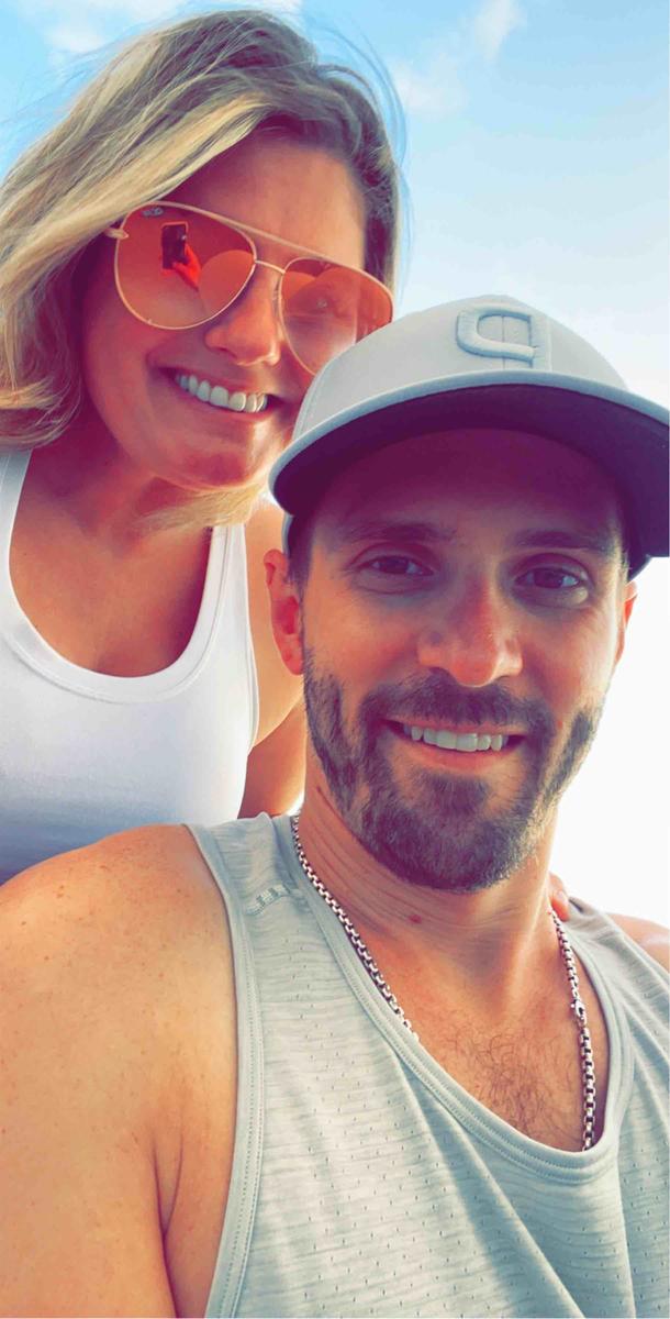 Review Thumbnail Image 0 196817299