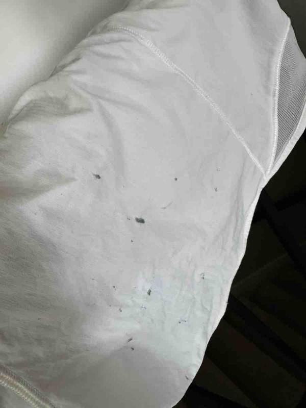 Customer photo for "Defective material"