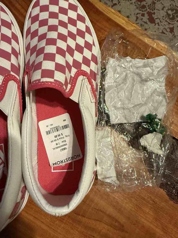 Review Thumbnail Image 0 243863917