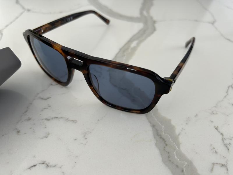 Review Thumbnail Image 0 248901217