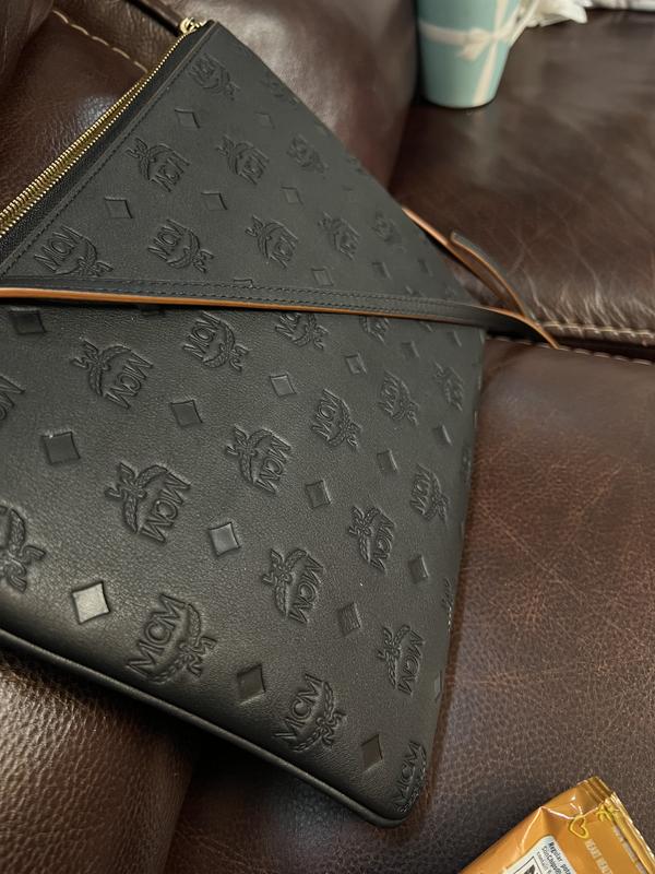 Review Thumbnail Image 0 215992815