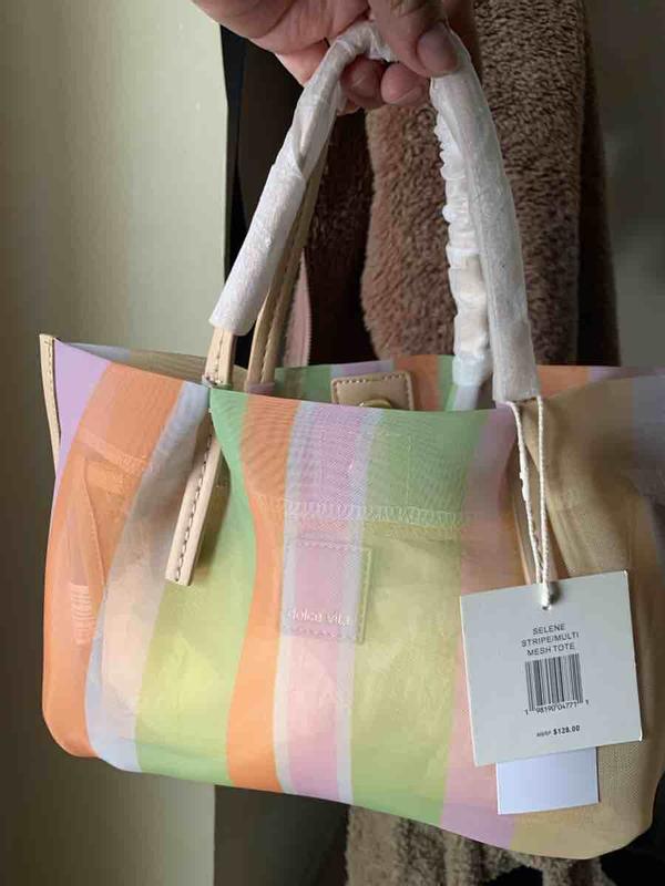 Review Thumbnail Image 0 248859536