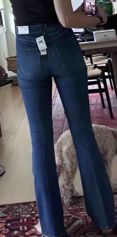 Review Thumbnail Image 0 243367357