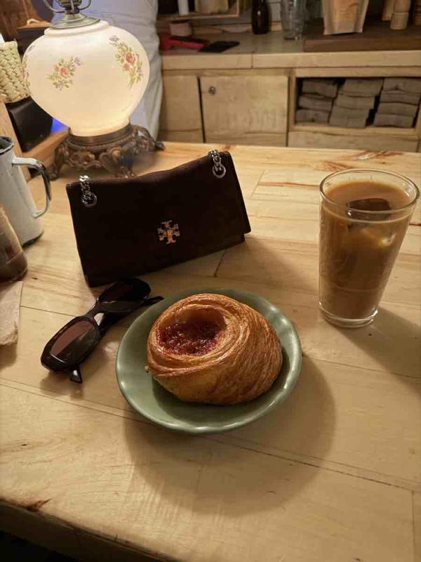 Review Thumbnail Image 0 245848739