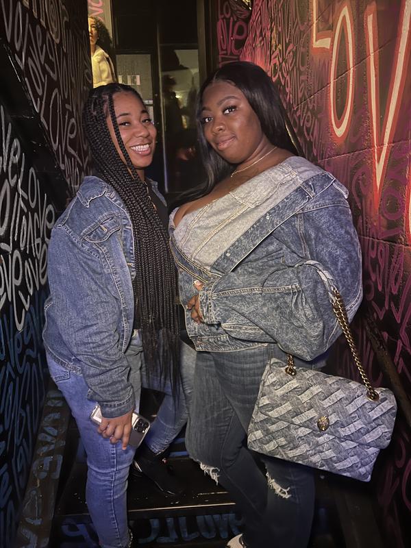 Review Thumbnail Image 0 232568012