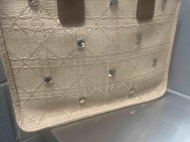 Review Thumbnail Image 1 223060628