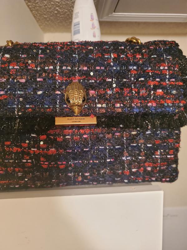 Dust bags should have been included