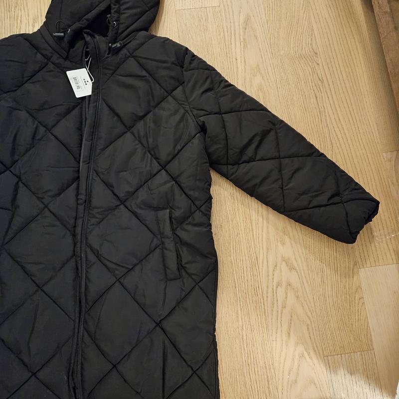 Review Thumbnail Image 0 229610951