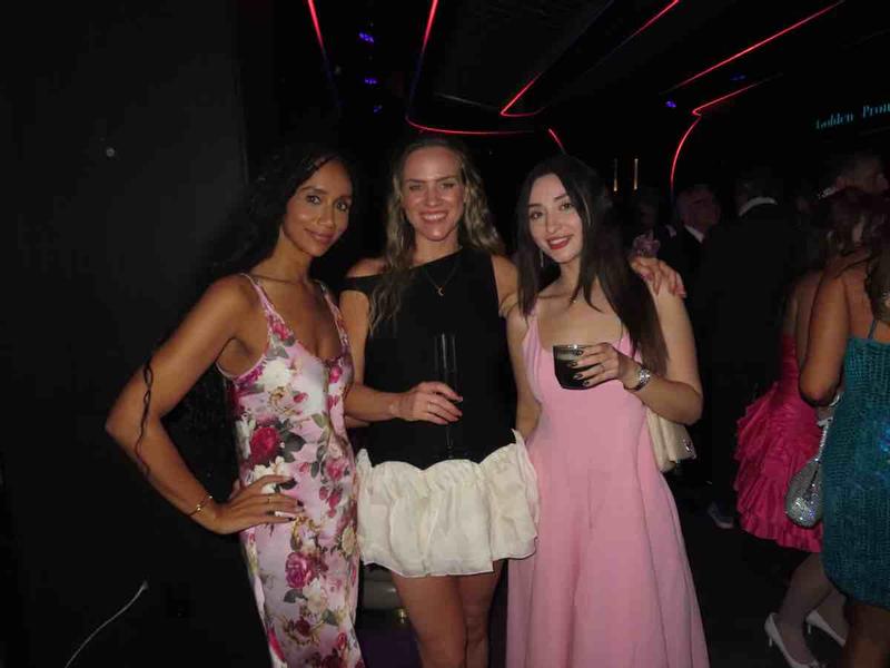 Review Thumbnail Image 0 246056487