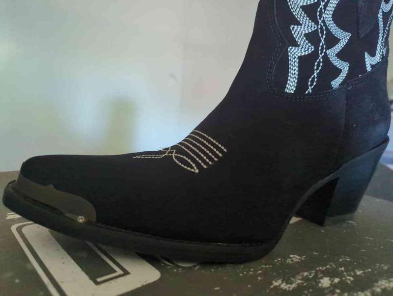 Review Thumbnail Image 0 235160174