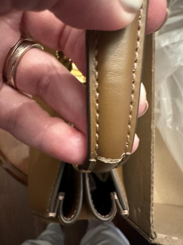 Review Thumbnail Image 0 231984085