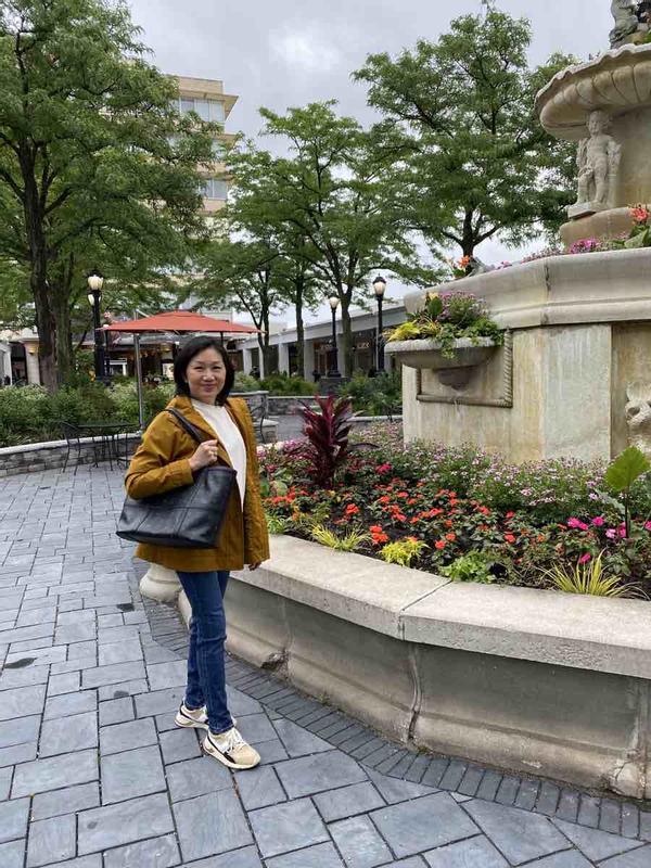 Review Thumbnail Image 0 217725438