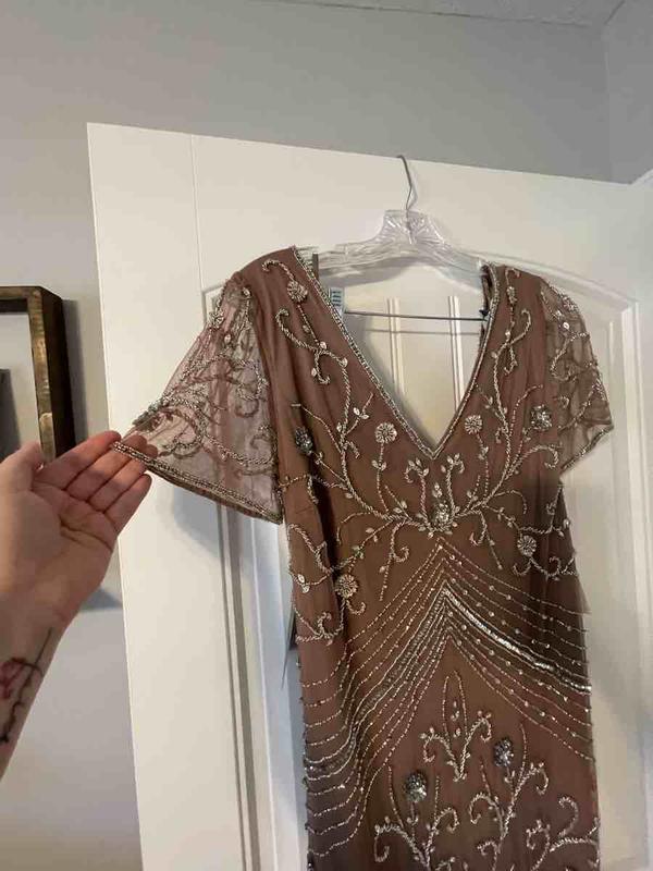 Review Thumbnail Image 4 224798084