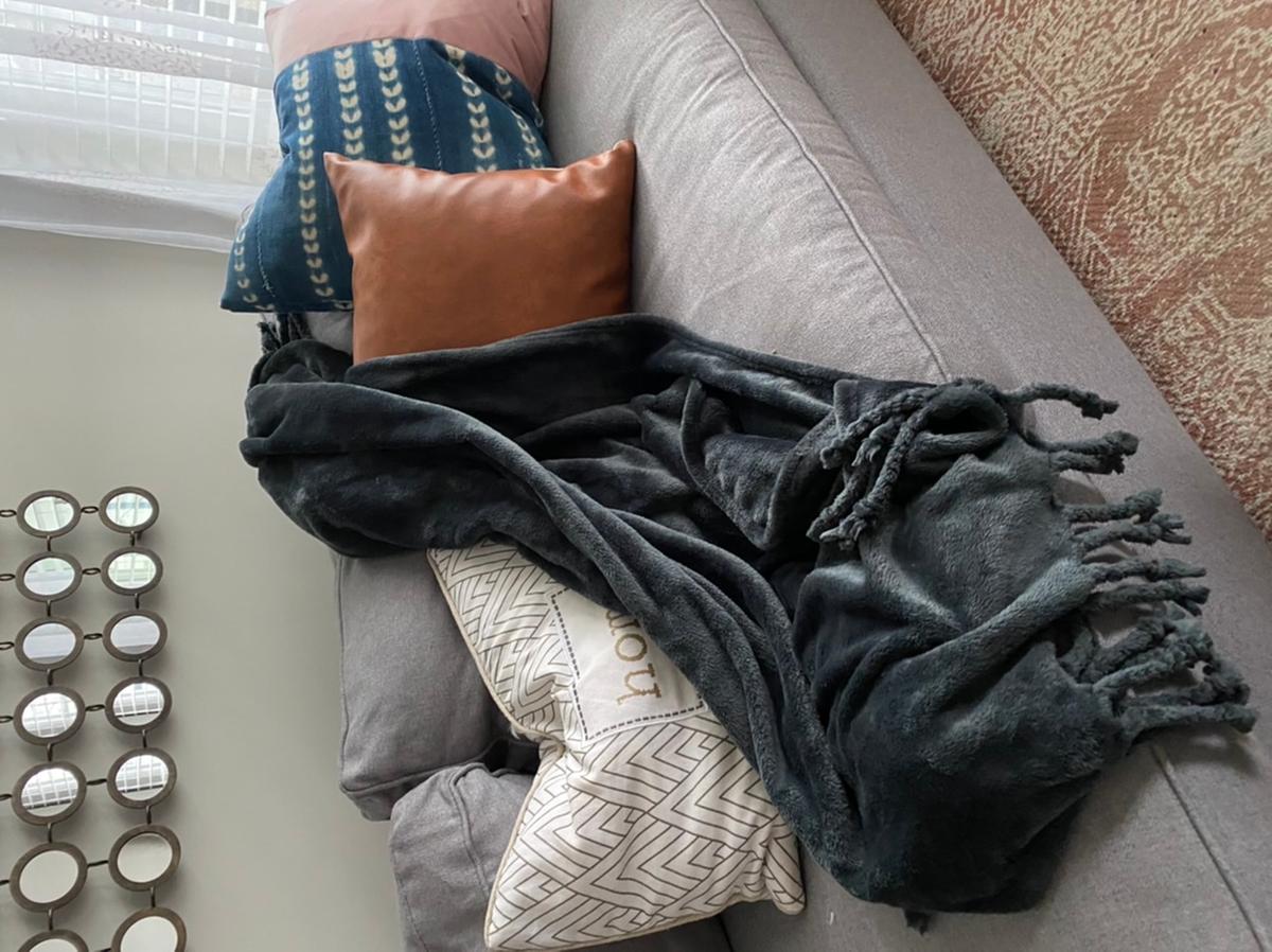 Review Thumbnail Image 0 195471789