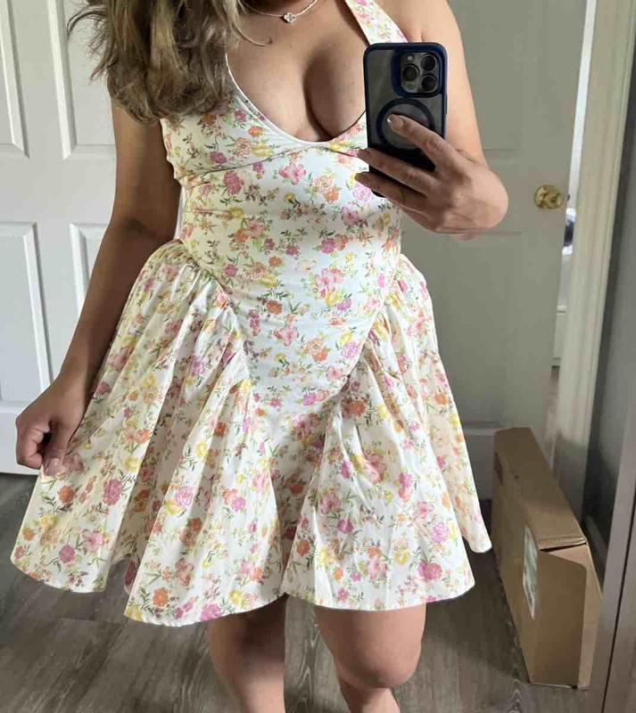 Review Thumbnail Image 0 234778922