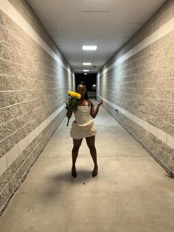 Review Thumbnail Image 0 242130423