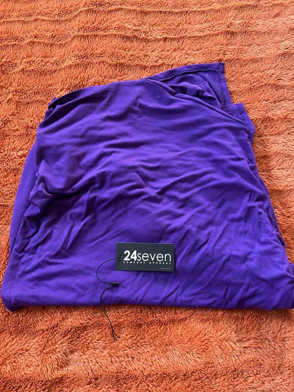 Review Thumbnail Image 0 247949310