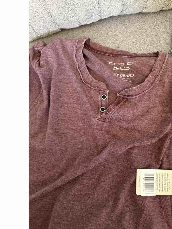 Review Thumbnail Image 0 227597671