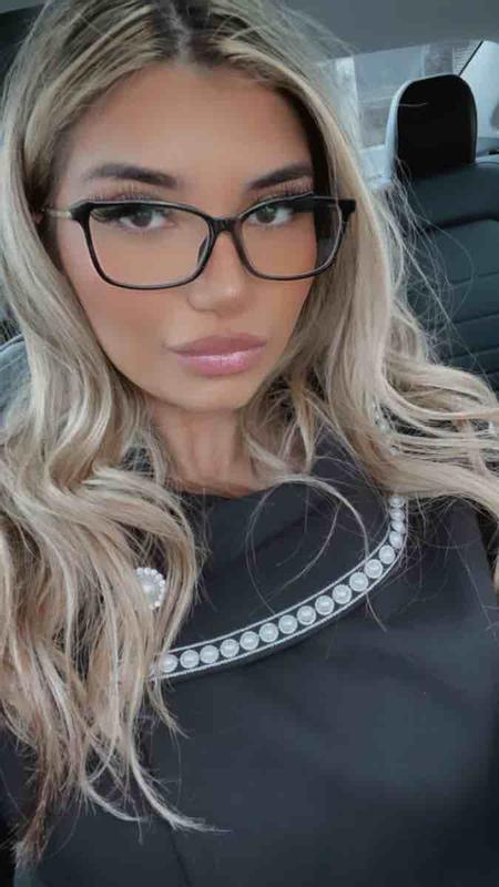 Review Thumbnail Image 0 216597786