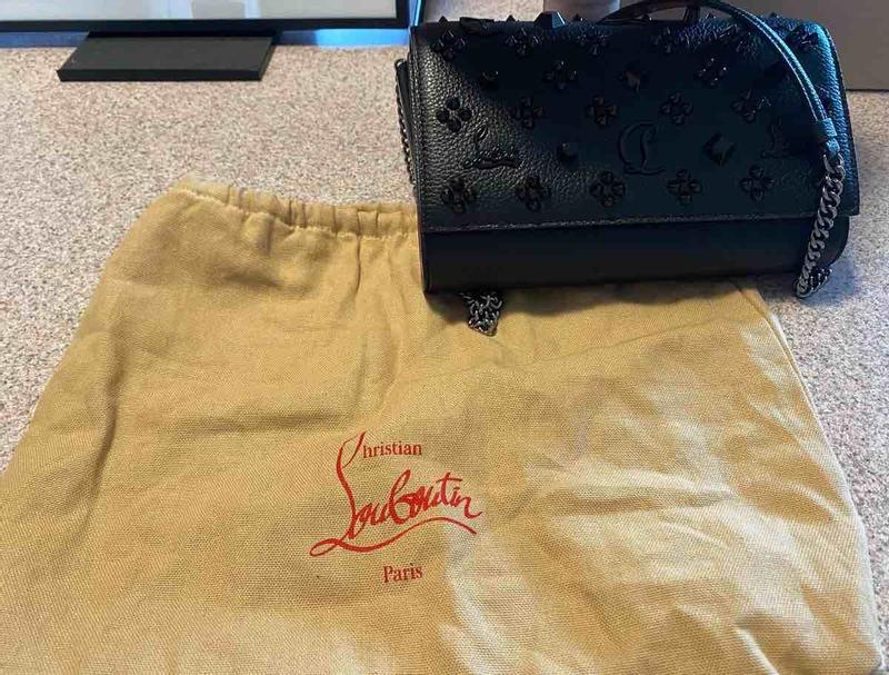 Customer photo for "love my bag"